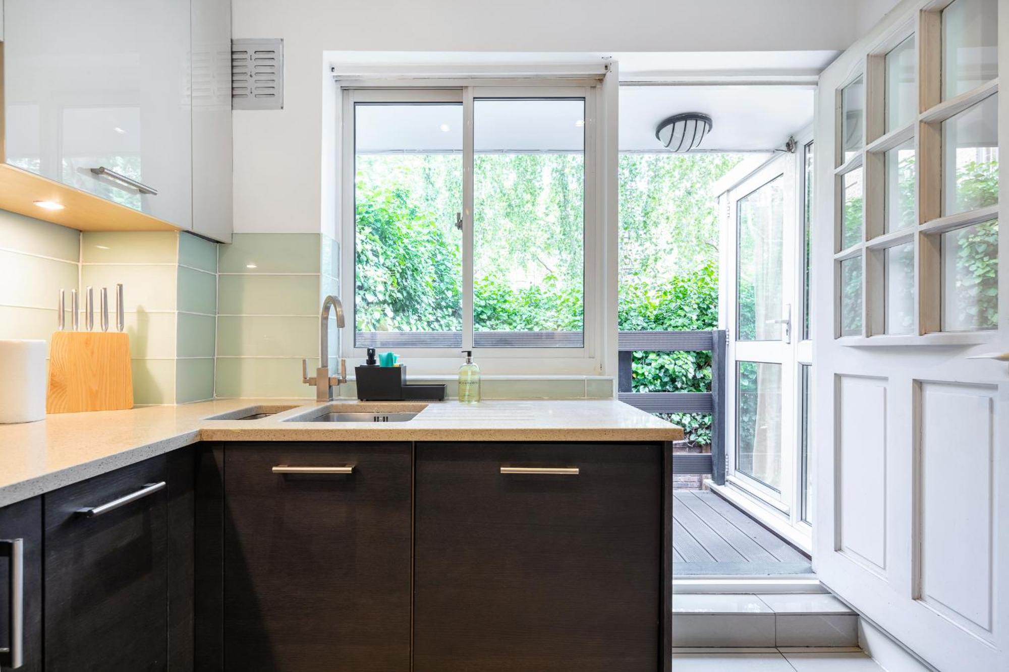 Вилла Rare 4Beds Townhouse In Kensington With Patio Лондон Экстерьер фото